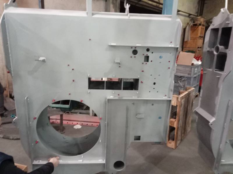 caisson après sablage Sa 2 1/2 soigné